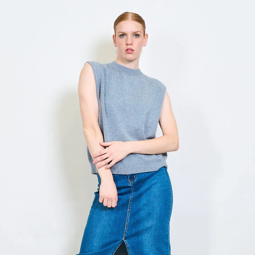 Gilet Donna a Girocollo Senza Maniche in Maglia con Fondo a Costine